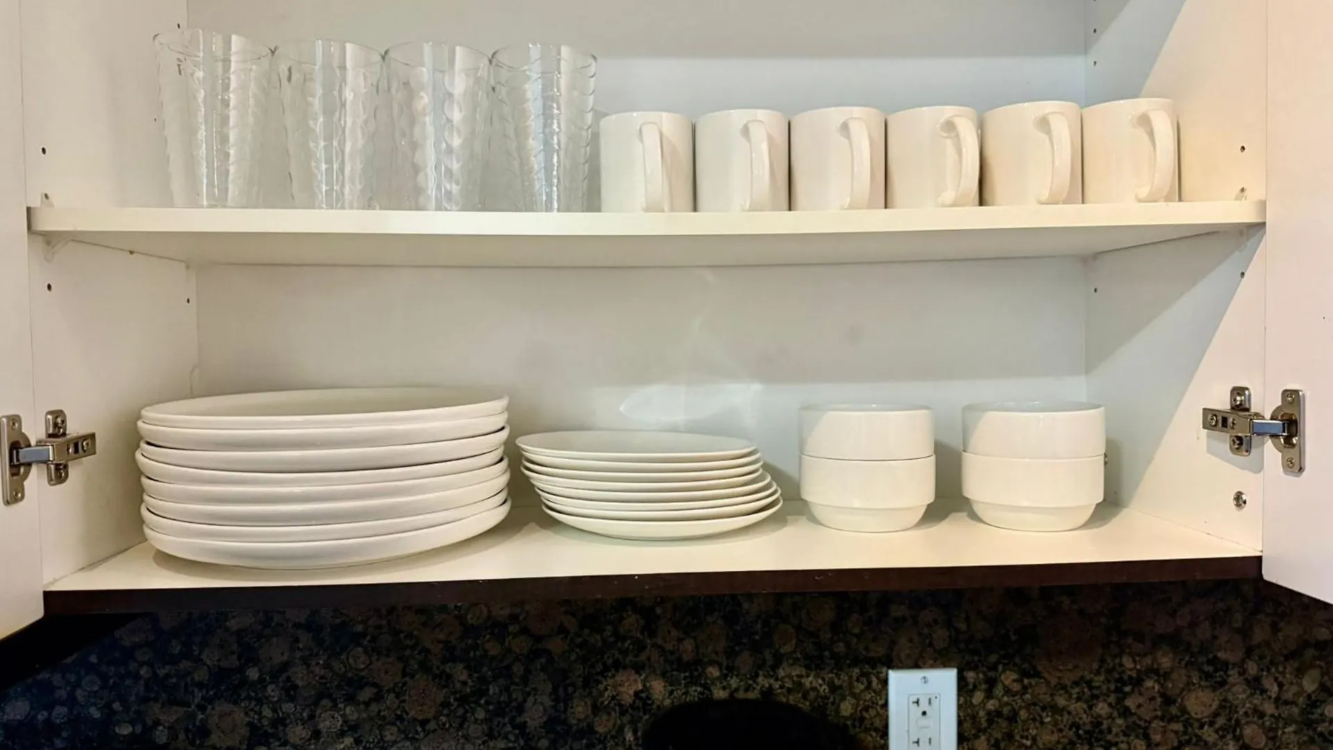 Appartamento Precious 2Br Plus Den In The Heart Of Toronto